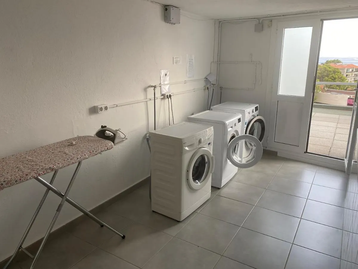 Apartaments El Berganti En Canyelles Petites Roses 0*,