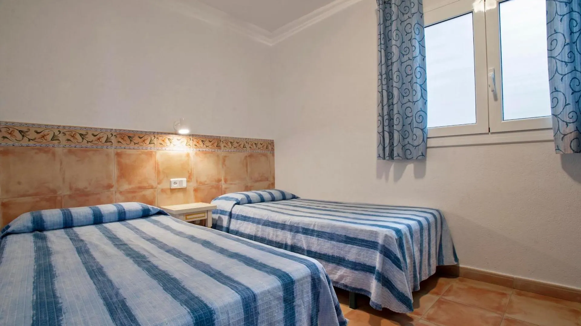 Apartaments El Berganti En Canyelles Petites Roses 0*,  Espagne