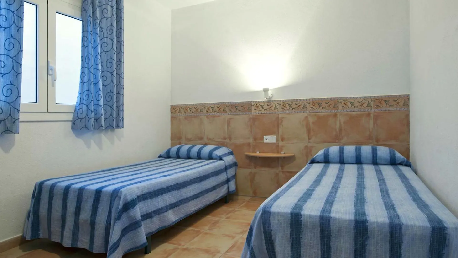 Appartement Apartaments El Berganti En Canyelles Petites Roses Espagne