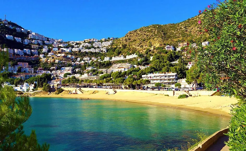 Appartement Apartaments El Berganti En Canyelles Petites Roses Espagne