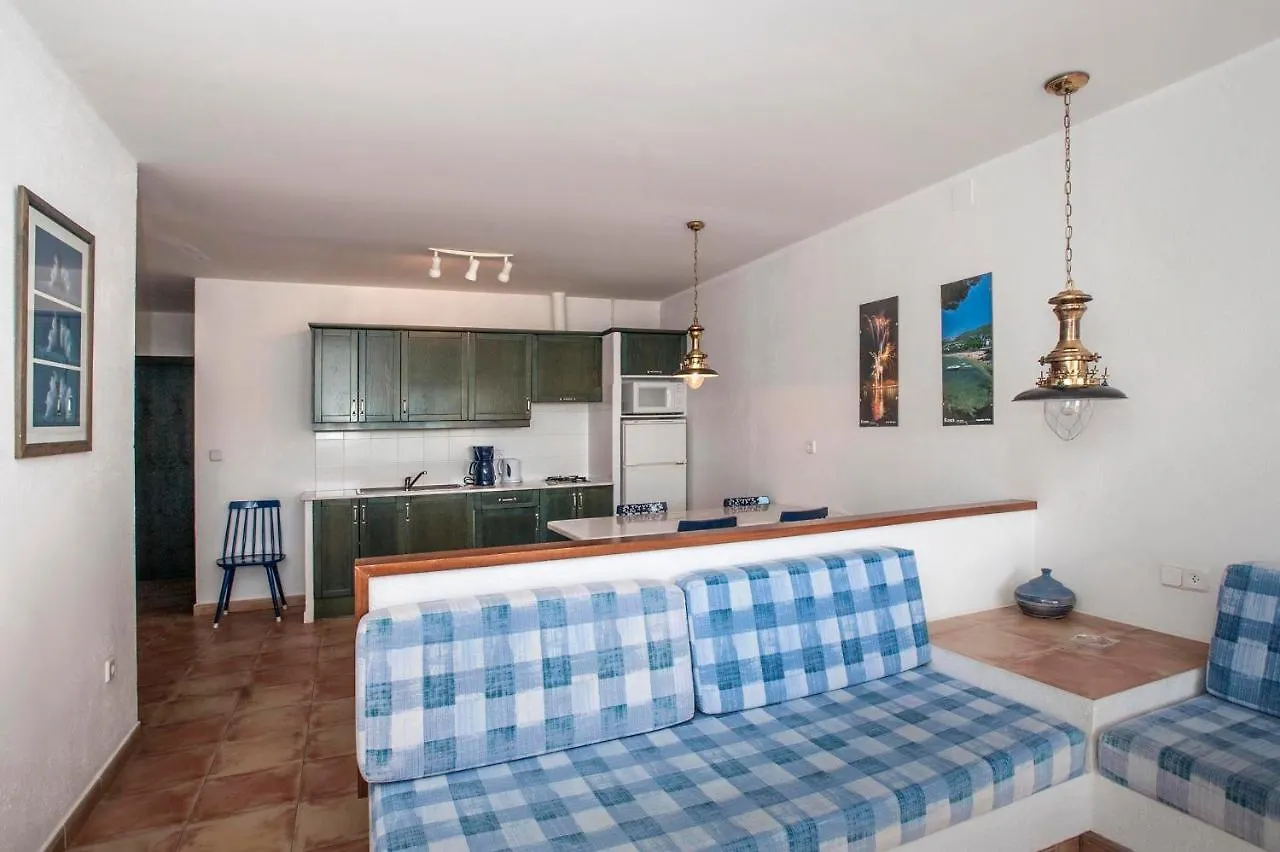 Appartement Apartaments El Berganti En Canyelles Petites Roses